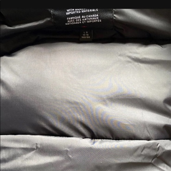 Canada Goose Vest - Picture 4 of 6